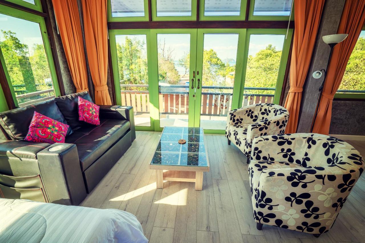 קו לנטה Tonmai Suites מראה חיצוני תמונה