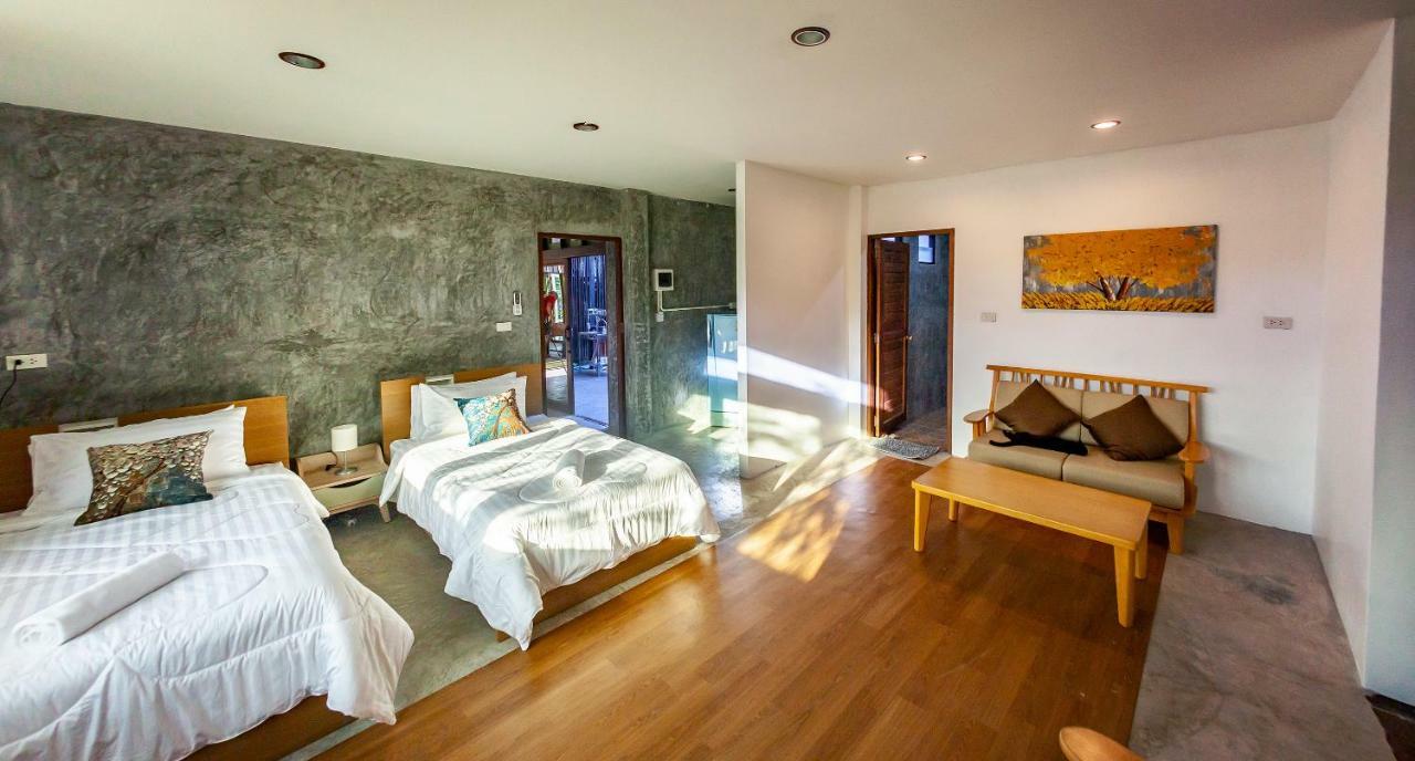 קו לנטה Tonmai Suites מראה חיצוני תמונה