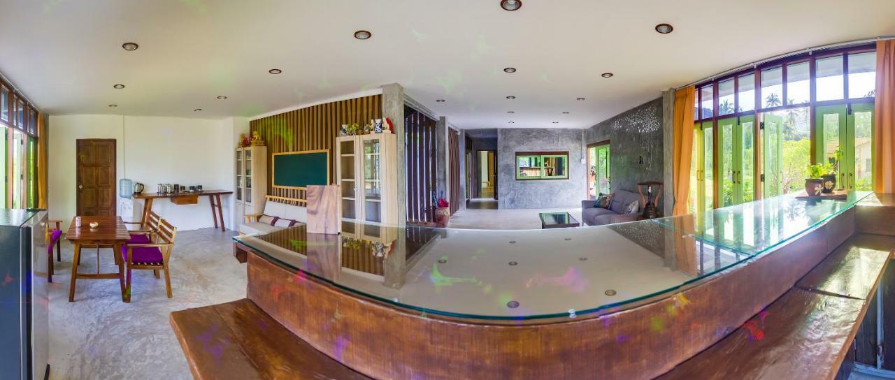קו לנטה Tonmai Suites מראה חיצוני תמונה