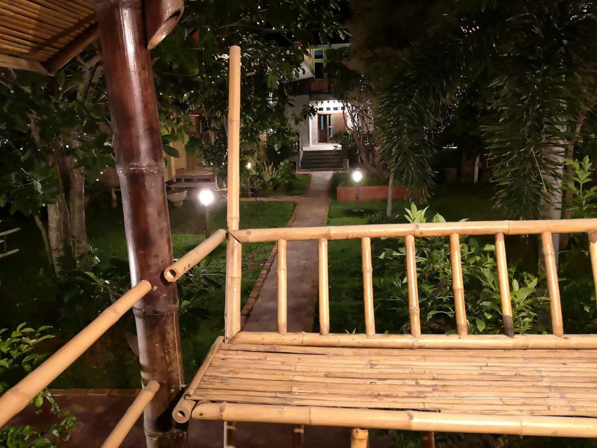 קו לנטה Tonmai Suites מראה חיצוני תמונה